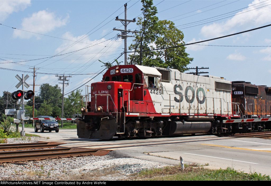 SOO 4426 scoots through with the local G67